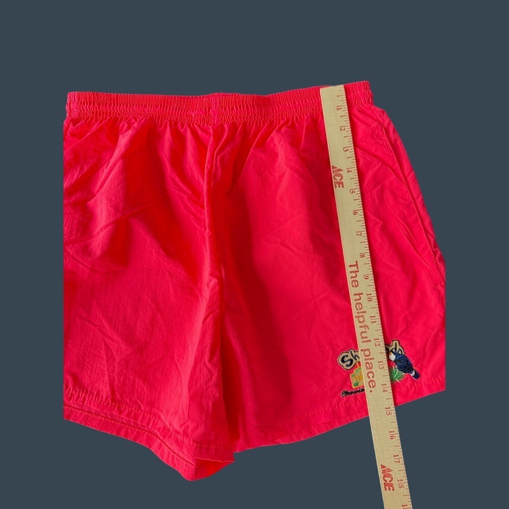 Vintage Shephard's Tiki Beach Bar & Grill Clearwater, FL Shorts - Size LARGE - Picture 4 of 7